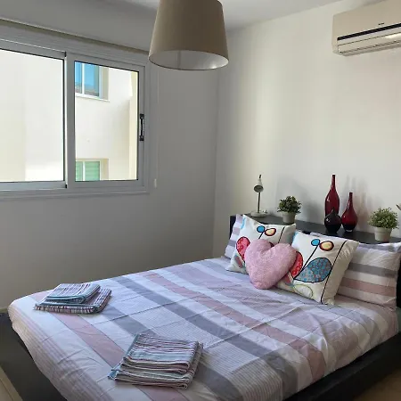 דירה Great Kings Resort, Kapparis, Cyprus - Self Catering Apartment, Sleeps 6 פאראלימני